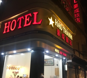 Làm biển hiệu Hotel ở TP.HCM